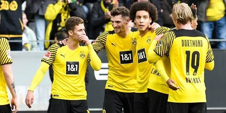 Боруссия Д - Аякс Боруссия Д - Аякс