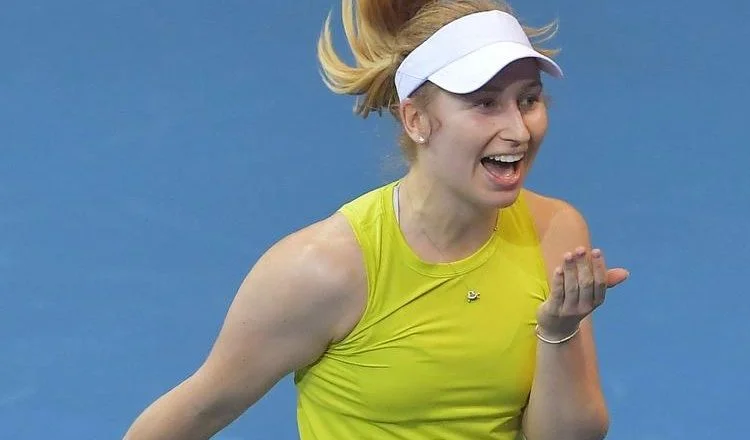 Дарья Сэвилл - Вера Лапко