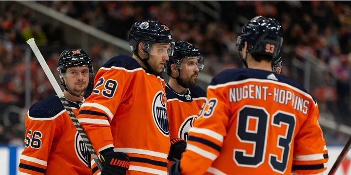 Эдмонтон - Рейнджерс Эдмонтон - Рейнджерс