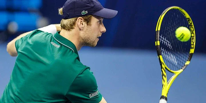 Ботик Ван де Зандшульп - Нино Сердарусич