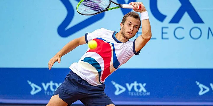 Себастьян Корда - Уго Гастон