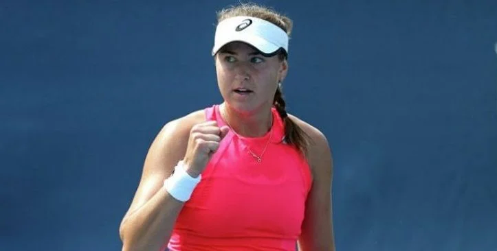 Жаклин Кристиан - Ребекка Петерсон