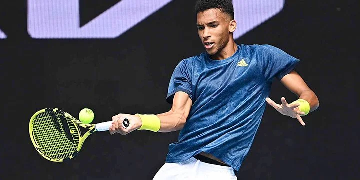 Филип Крайинович - Феликс Оже-Альяссим