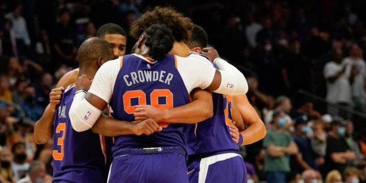 Мемфис - Финикс