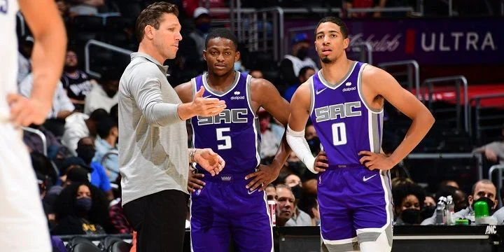 Оклахома - Сакраменто