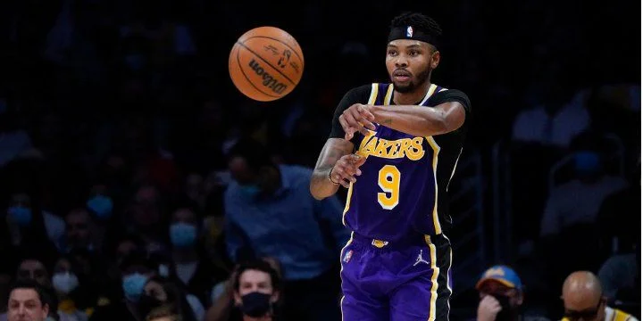 Милуоки - Лейкерс