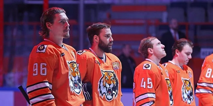 Амур - Автомобилист