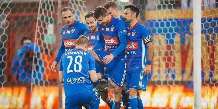 Пяст Гливице - Термалика