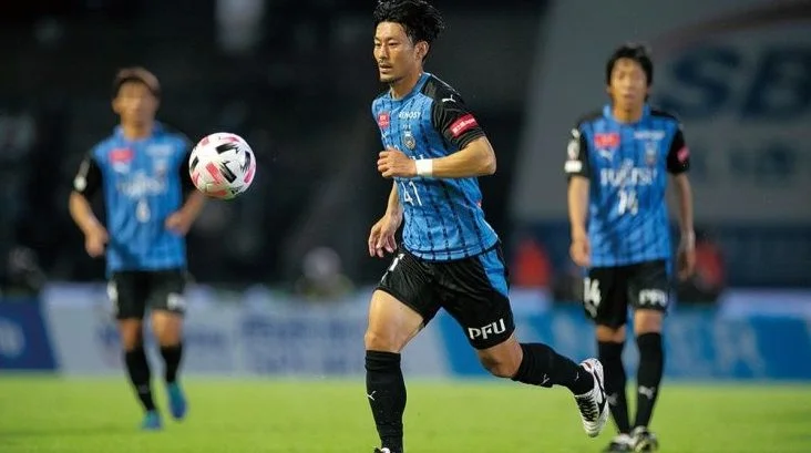 Кавасаки - Гамба Осака