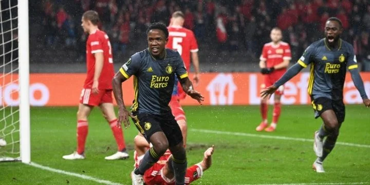 Фейеноорд - Фортуна