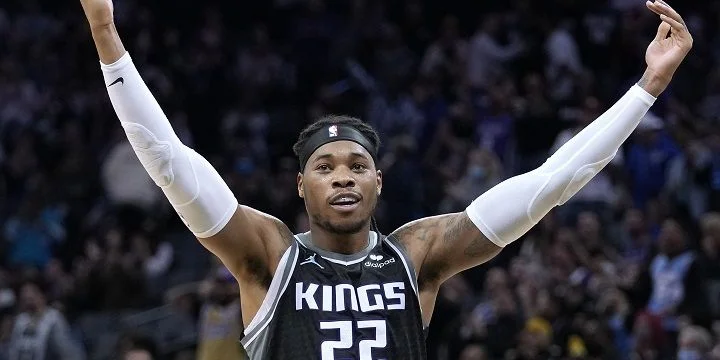 Сакраменто - Клипперс