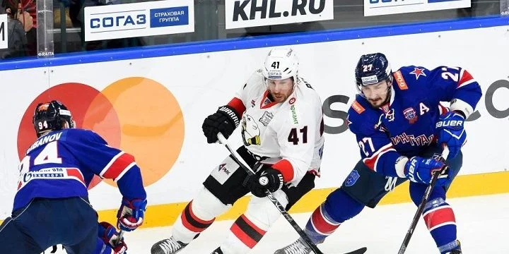 Трактор - СКА