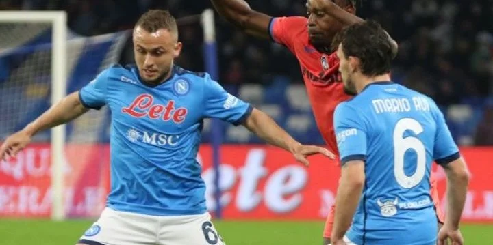 Наполи - Лестер