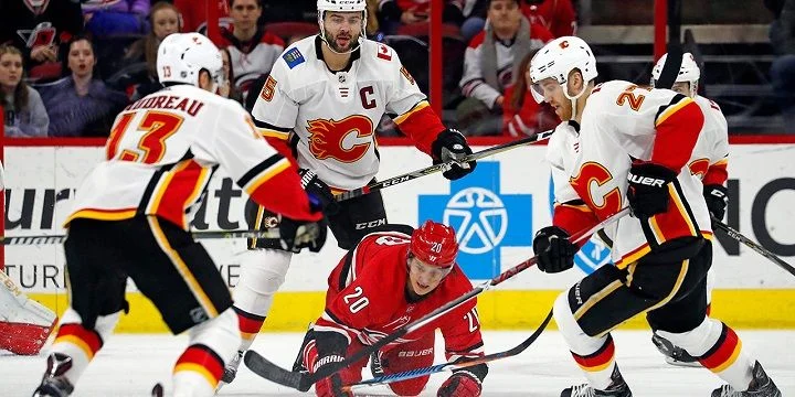 Калгари - Каролина Калгари - Каролина