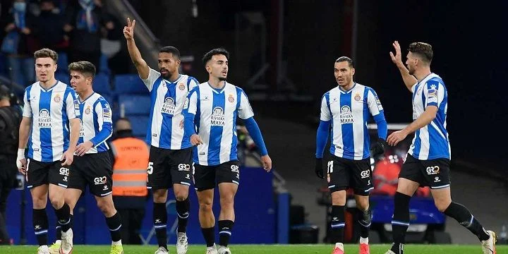 Эспаньол - Леванте