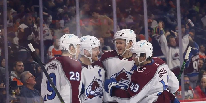 Колорадо - Детройт