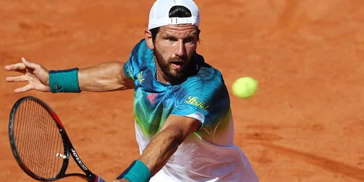 Геральд Мельцер - Гонсало Оливейра