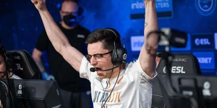 Team Vitality - Astralis Team Vitality - Astralis