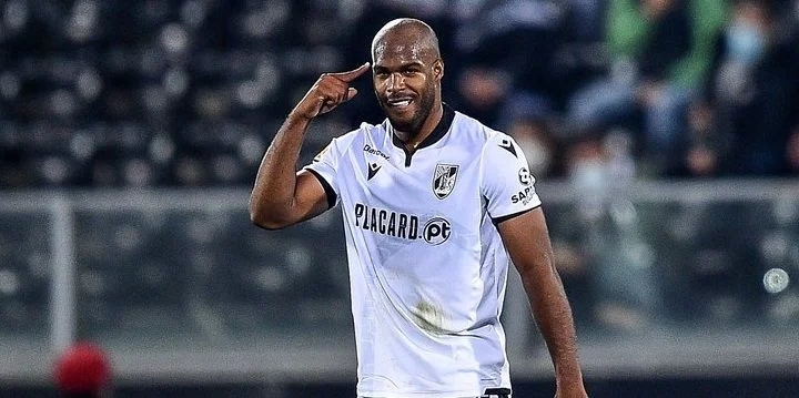 Санта-Клара - Витория Гимарайнш