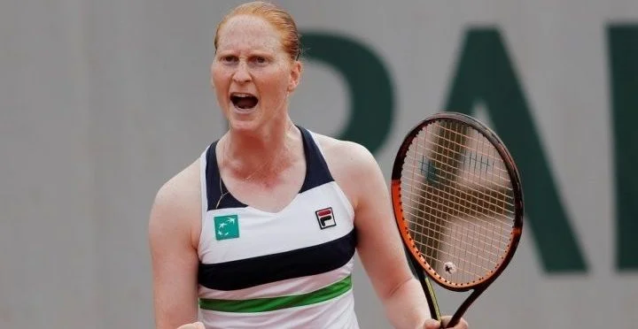 Кристина Младенович - Алисон ван Уйтванк