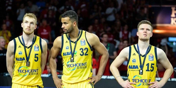 Альба - ЦСКА