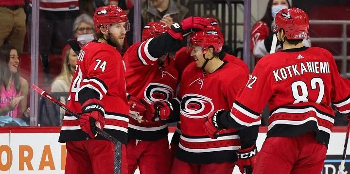 Каролина - Лос-Анджелес