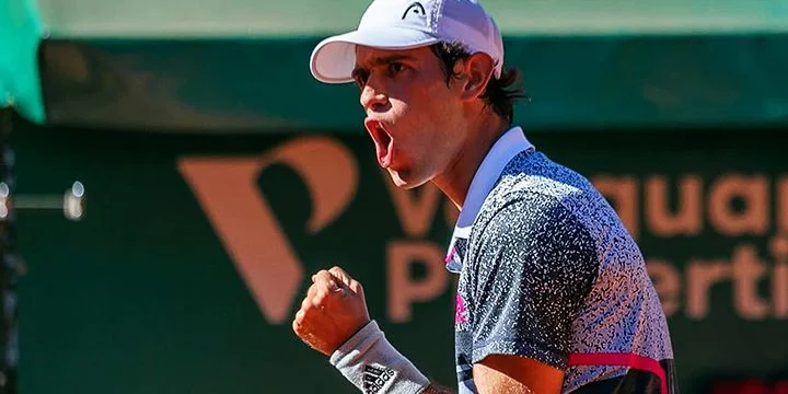 Чун Син Цен - Нуну Боржеш