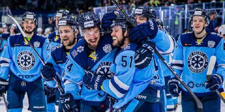 Сибирь - Локомотив Сибирь - Локомотив