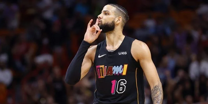 Майами - Детройт