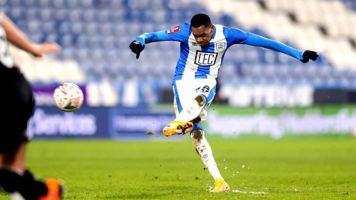 Хаддерсфилд - Блэкпул