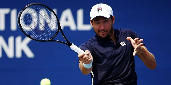 Душан Лайович - Крис Гарин Душан Лайович - Крис Гарин