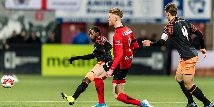 Хелмонд Спорт - Дордрехт