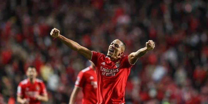 Бенфика - Пасуш де Феррейра