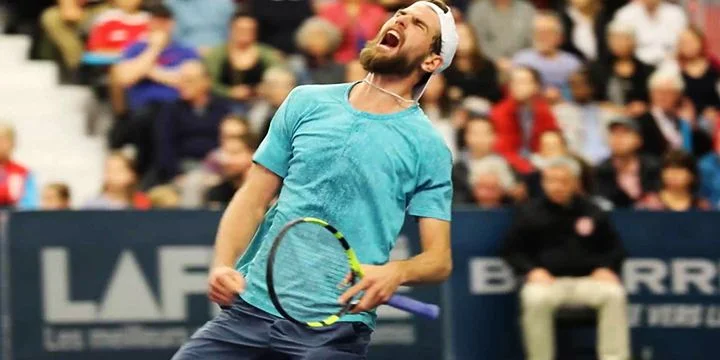 Максим Кресси - Душан Лайович