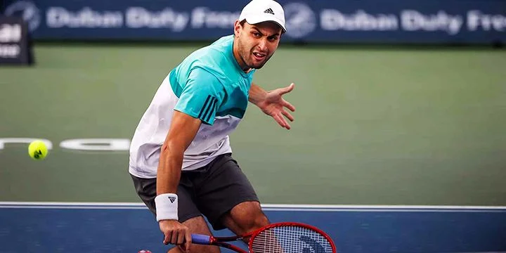 Аслан Карацев - Лоренцо Сонего Аслан Карацев - Лоренцо Сонего