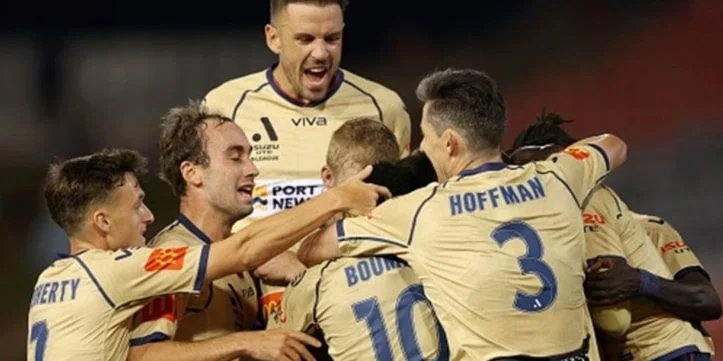 Централ Кост Маринерс - Ньюкасл Джетс