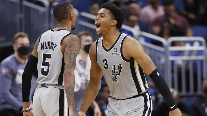 Сан-Антонио - Клипперс