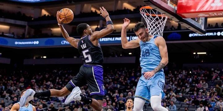 Сакраменто - Хьюстон