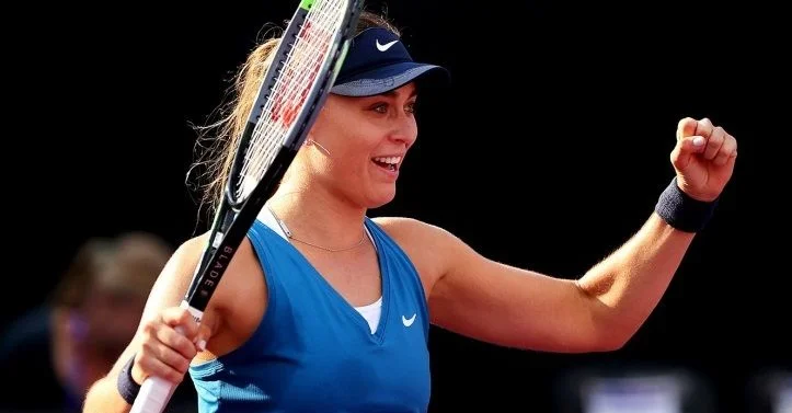 Айла Томлянович - Паула Бадоса