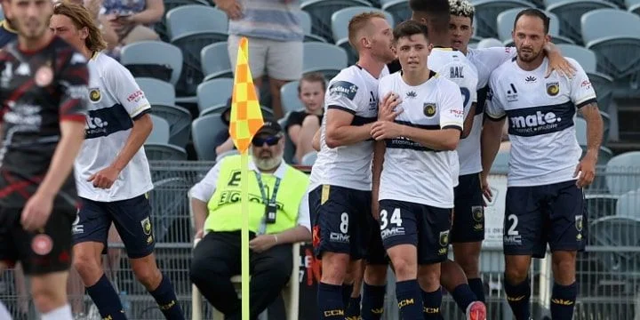 Сидней - Централ Кост Маринерс