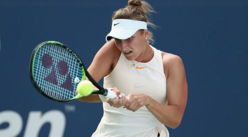 Маркета Вондроушова - Присцила Хон