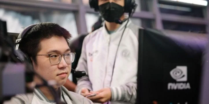 Invictus Gaming - Team Aster Invictus Gaming - Team Aster