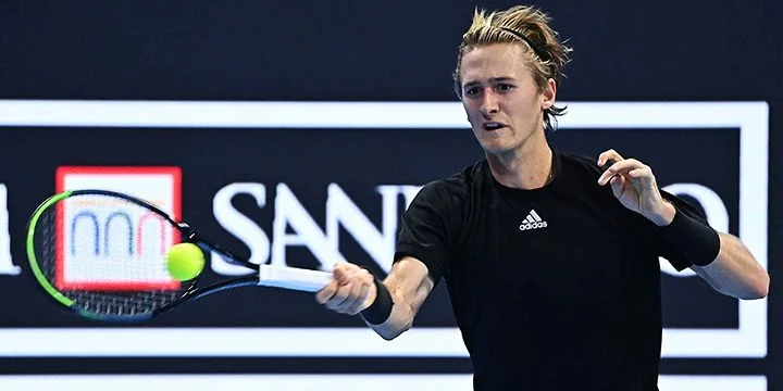 Себастьян Корда - Корентен Муте