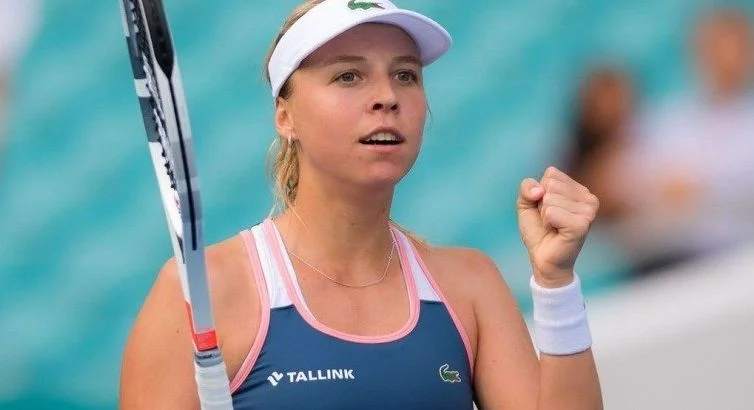 Анетт Контавейт - Клара Таусон