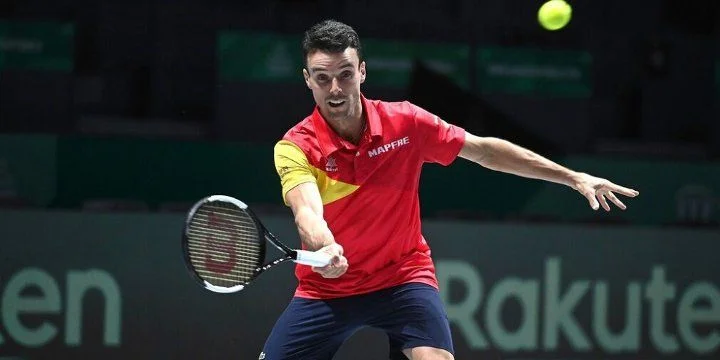 Роберто Баутиста - Филип Кольшрайбер