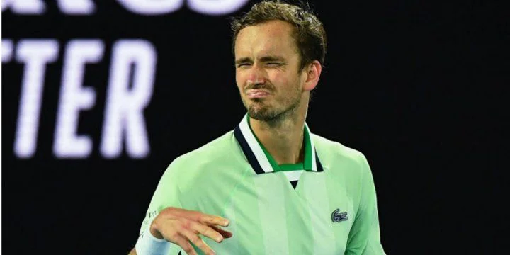 Ботик Ван де Зандшульп - Даниил Медведев