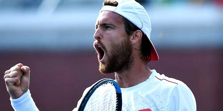 Деннис Новак - Жоао Соуза