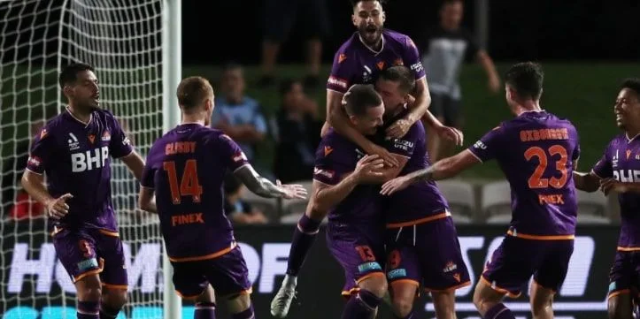 Вестерн Сидней Уондерерс - Перт Глори Вестерн Сидней Уондерерс - Перт Глори