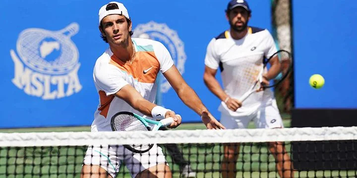 Лоренцо Музетти - Микаэль Имер