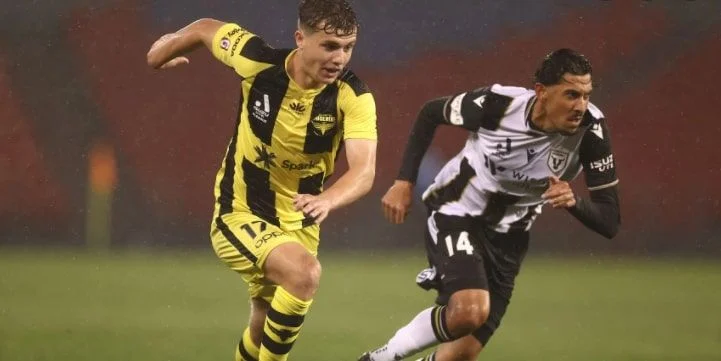 Централ Кост Маринерс - Макартур